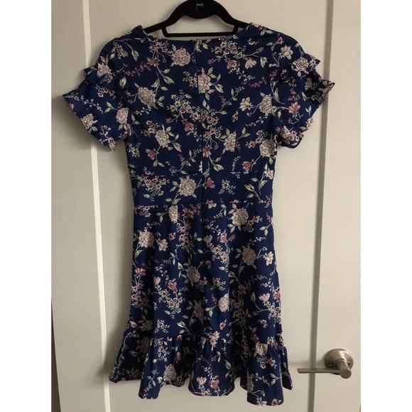 Floral Print Dress - Picture 8 of 8